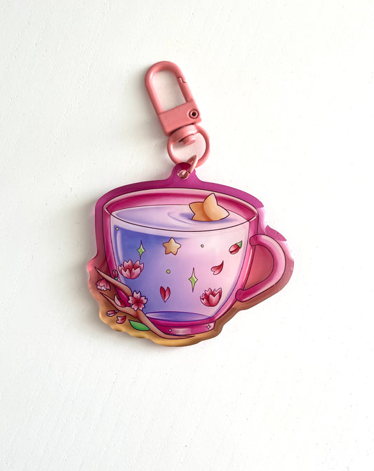 Llavero acrílico con té de Sakura