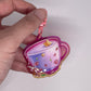 Llavero acrílico con té de Sakura